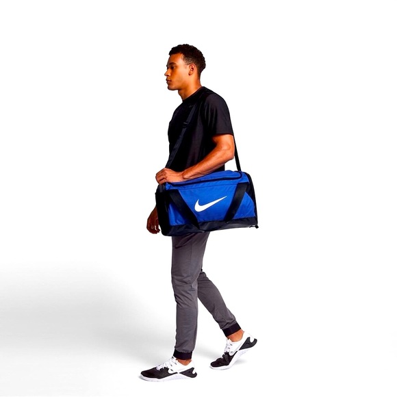 💙MEDIUM ROYAL BLUE DUFFLE BAG Nike - Picture 5 of 6